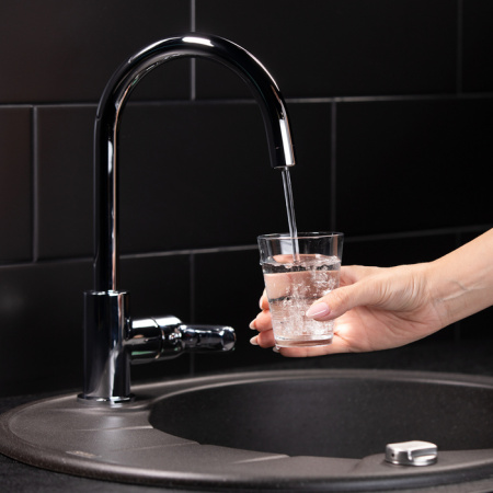 Смеситель IDDIS CUBA CUBSBFJi05 для кухонной мойки 